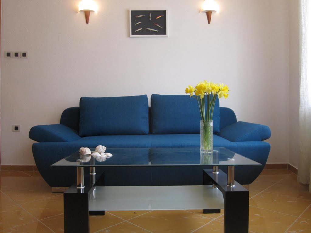 Apartments Skiljan 茨里克韦尼察 外观 照片